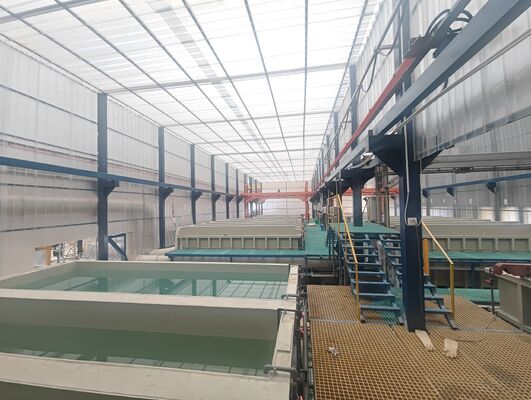 Giá tốt MEI-AL 500 tấn/tháng Thiết bị dây chuyền anodizing điều khiển PLC hoàn toàn tự động với độ dày phim 5-25 μm Trực tuyến