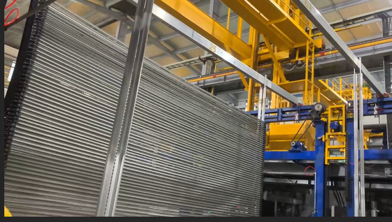Giá tốt 500 ~ 1200 T / M Đường anodizing nhôm tự động với khả năng chống ăn mòn ổn định và kết thúc màu sắc nhất quán Trực tuyến